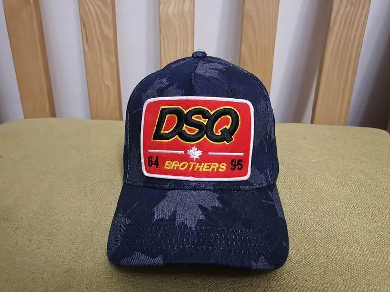 DSQ Cap y 13